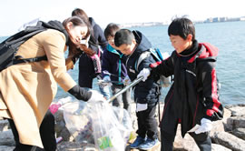 写真提供：毎日新聞社