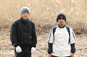 左:吉上さん「皆様に喜ばれるなら休日を利用してまた参加したいです。」