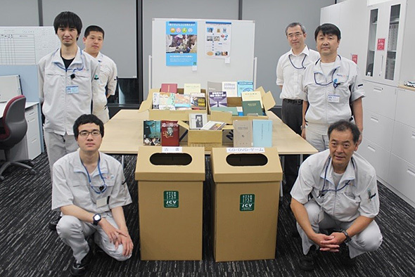 古書・CDの回収にご協力いただいた すみでんフレンド(株)東京営業所の皆さん